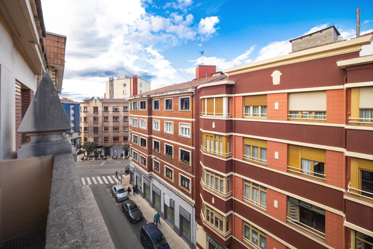 Luanco 11 Apartamento Centro De Хихон Екстериор снимка