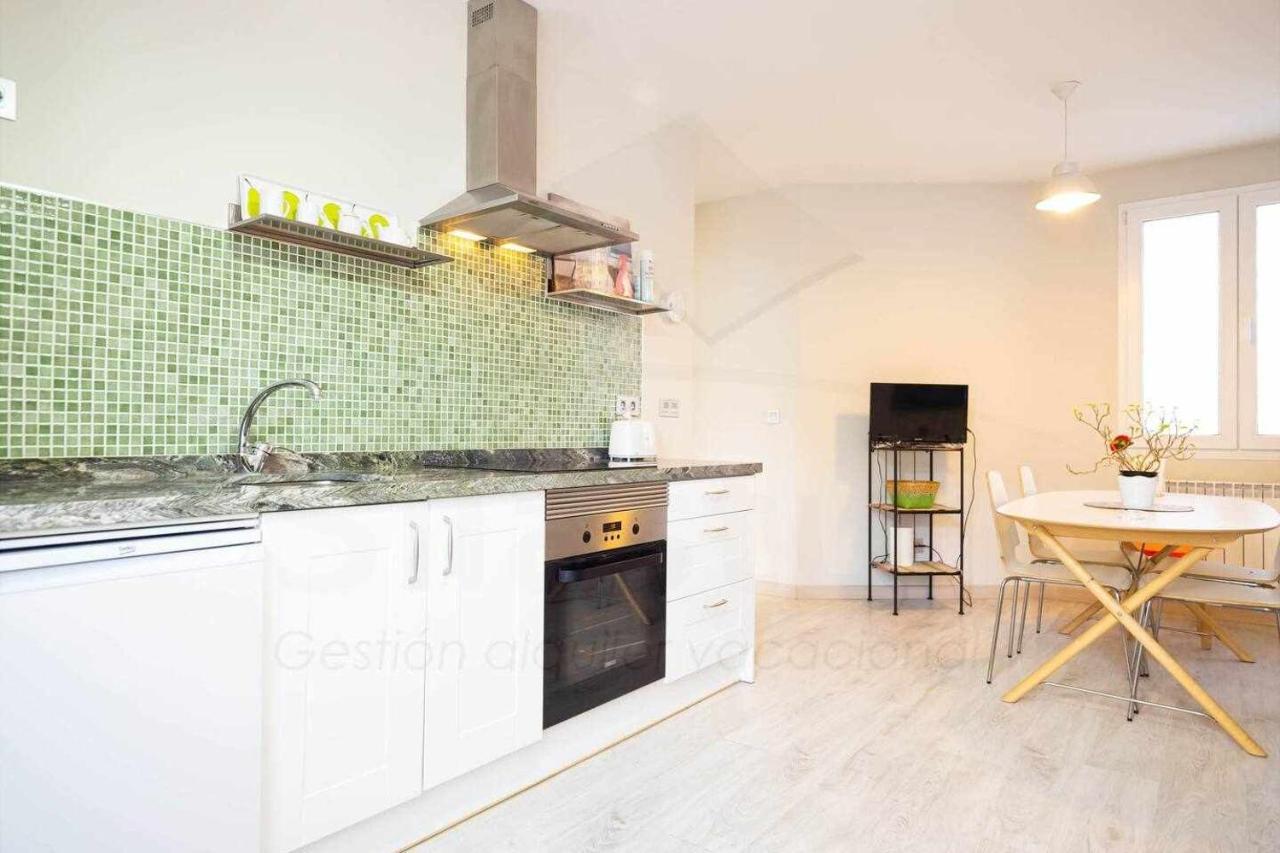 Luanco 11 Apartamento Centro De Хихон Екстериор снимка